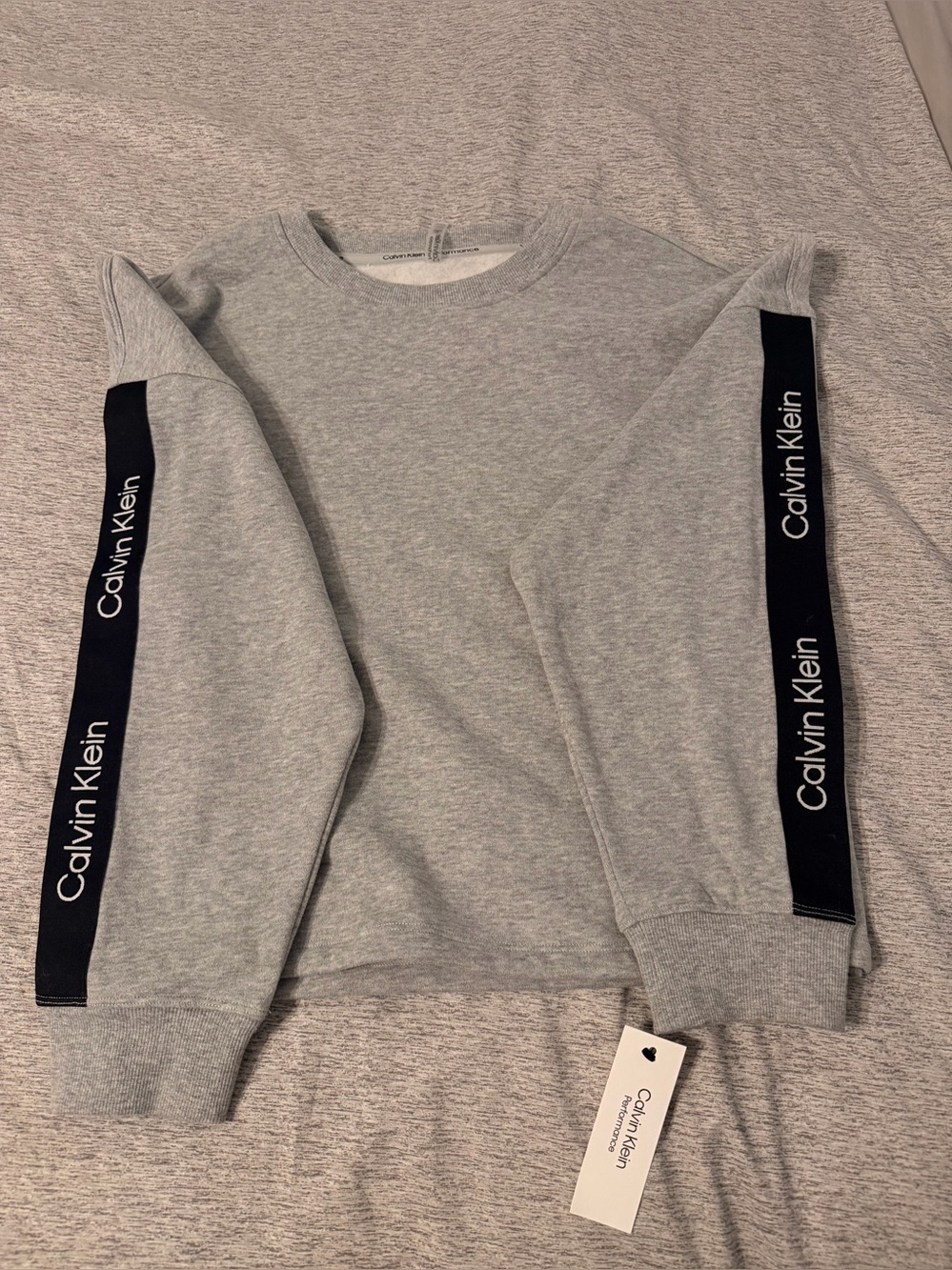 Calvin Klein Performance - Picture 5 of 10